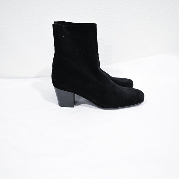 Robert Clergerie Size 6.5 Velvet Pull on Square Toe Block Heel Boots - Picture 6 of 9